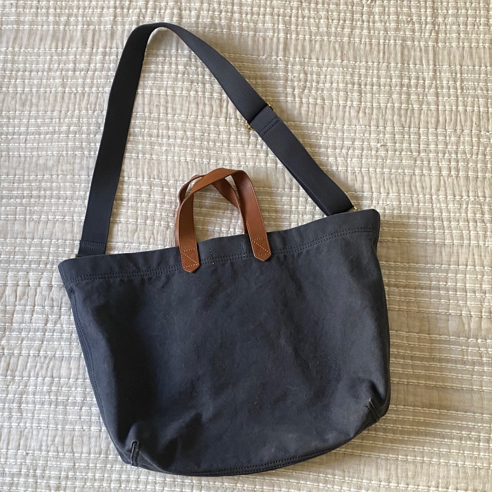 Madewell large Crossbody Duffel Bag Dark Gray